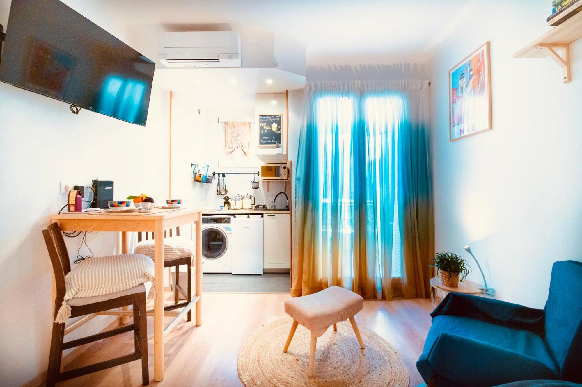 Appartement Haliviera - Golden Square, 1min From Beach
